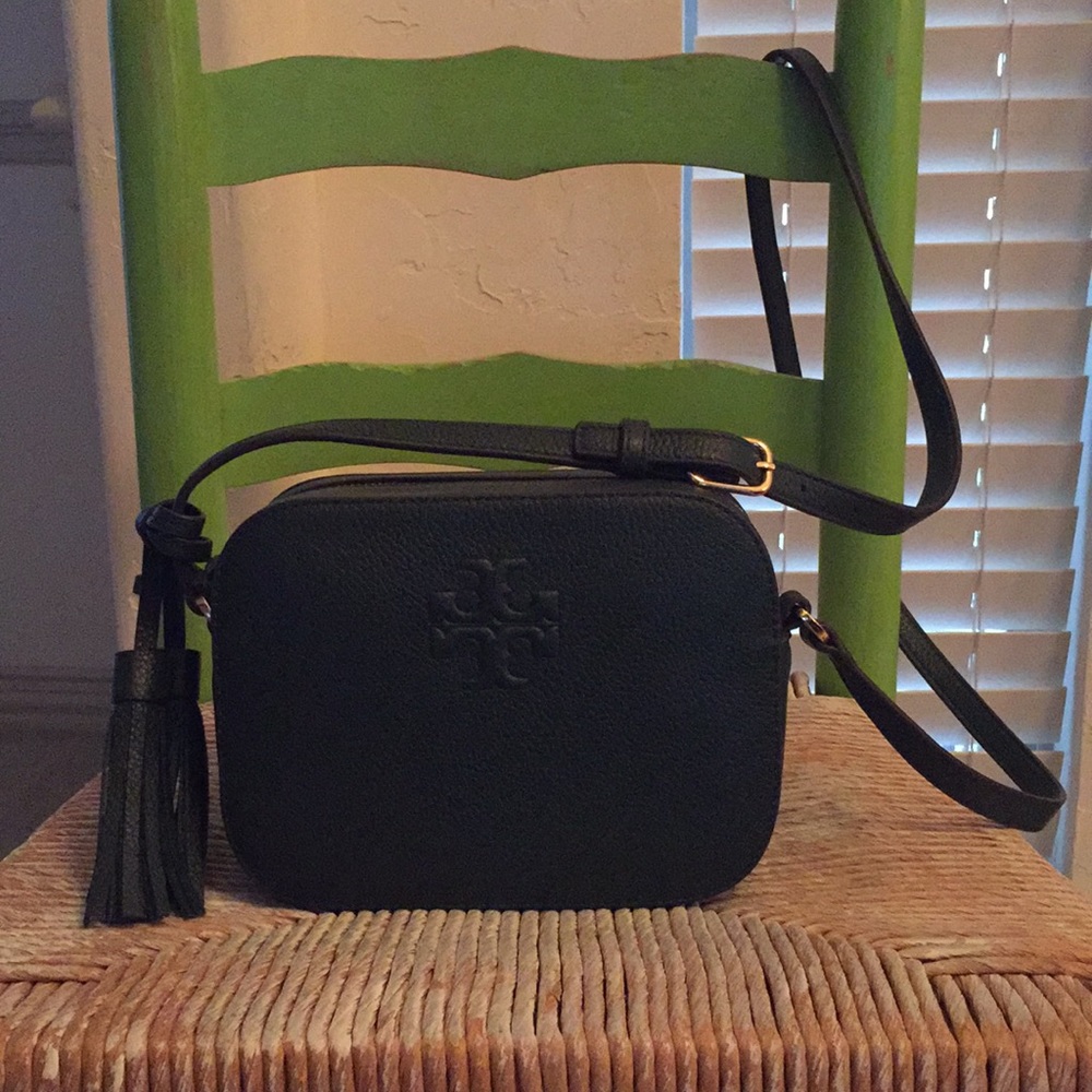 Tory Burch Crossbody Bag/Used Once/Hunter Green